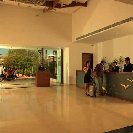 Palm Green Club Resort Jetalpur Dış mekan fotoğraf